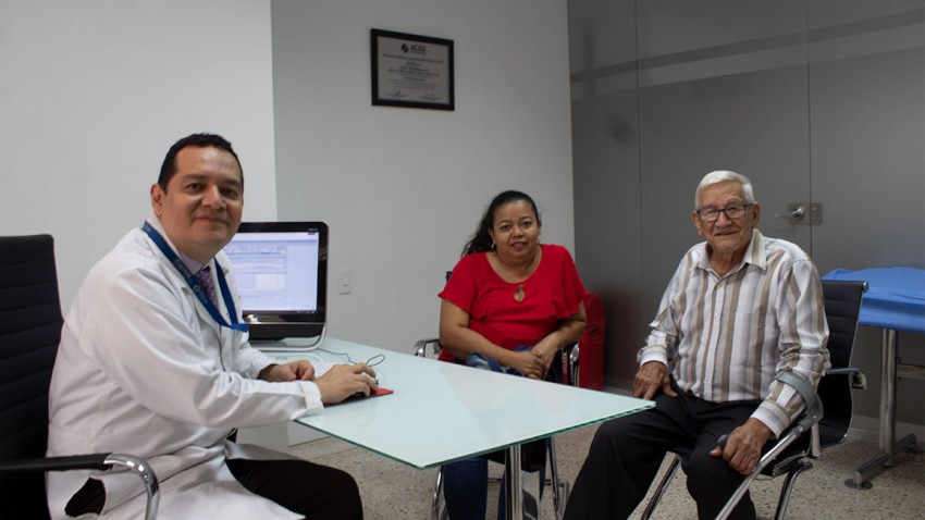 Consulta médica especializada imagen